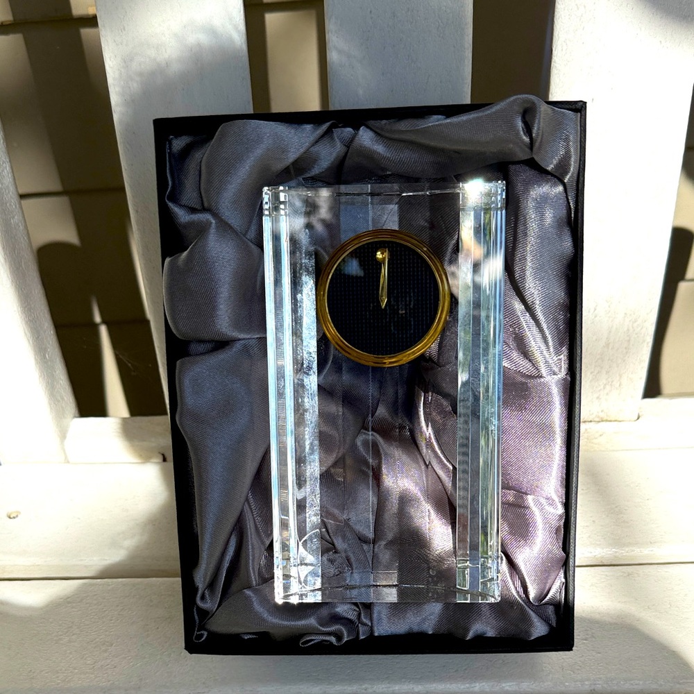 Movado museum dial cut crystal clock